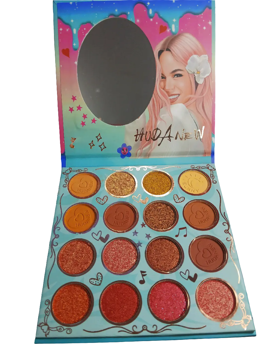 Sombras de ojo de Karol G y RBD.